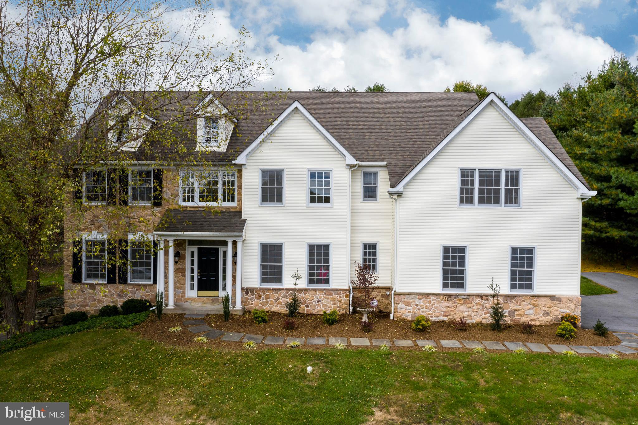 21 Highview Road Downingtown, PA 19335 - Photo 3 of 49 Gallery Image 3