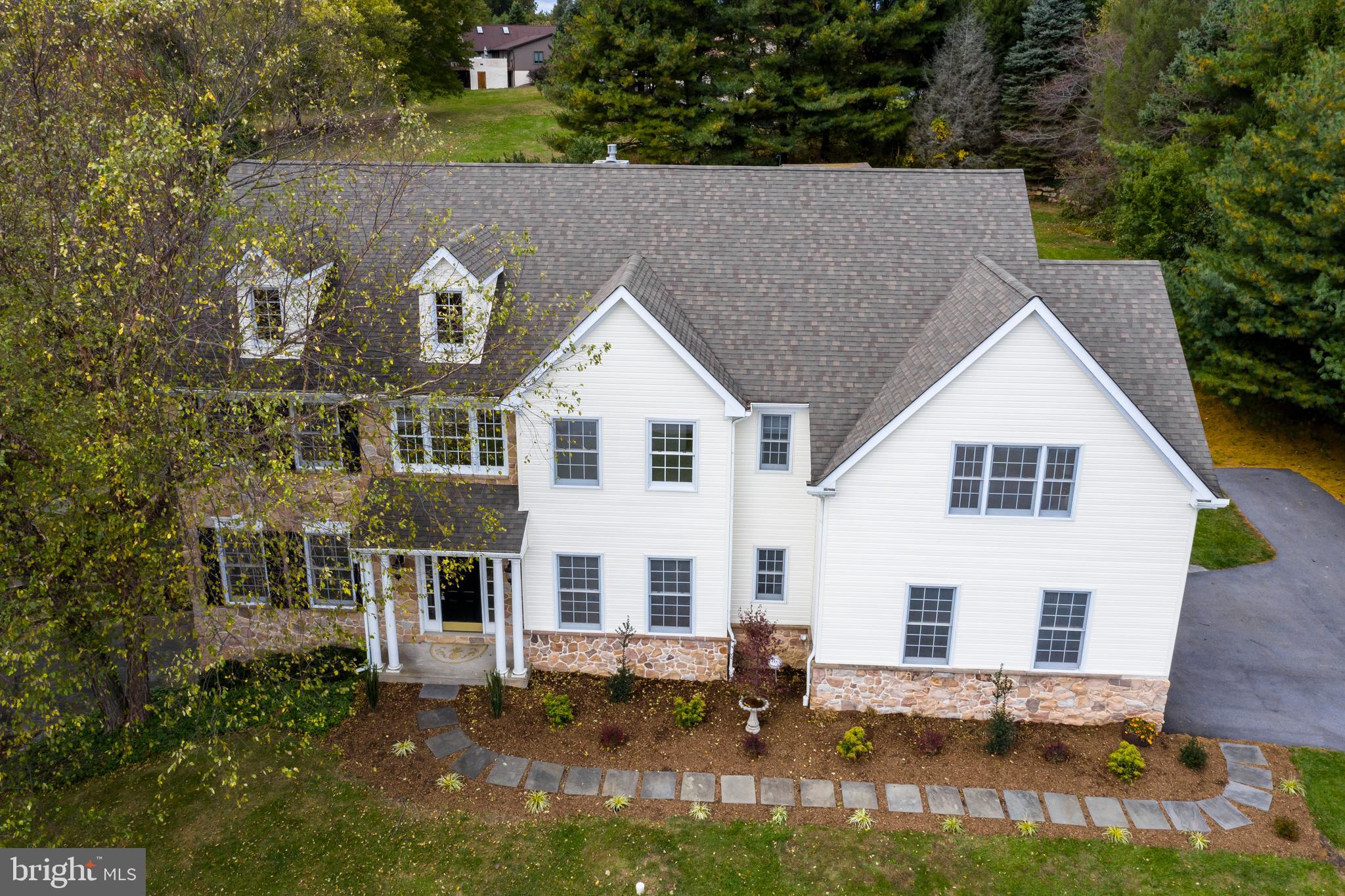 21 Highview Road Downingtown, PA 19335 - Photo 4 of 49 Gallery Image 4