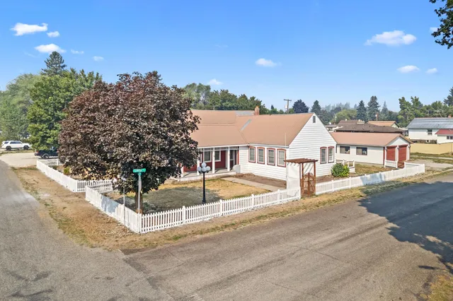 $398,000 | 602 West King Avenue, Chewelah, WA 99109