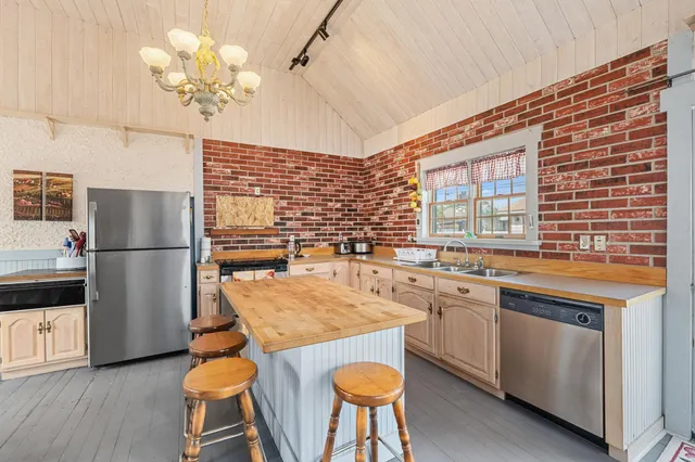 $398,000 | 602 West King Avenue, Chewelah, WA 99109