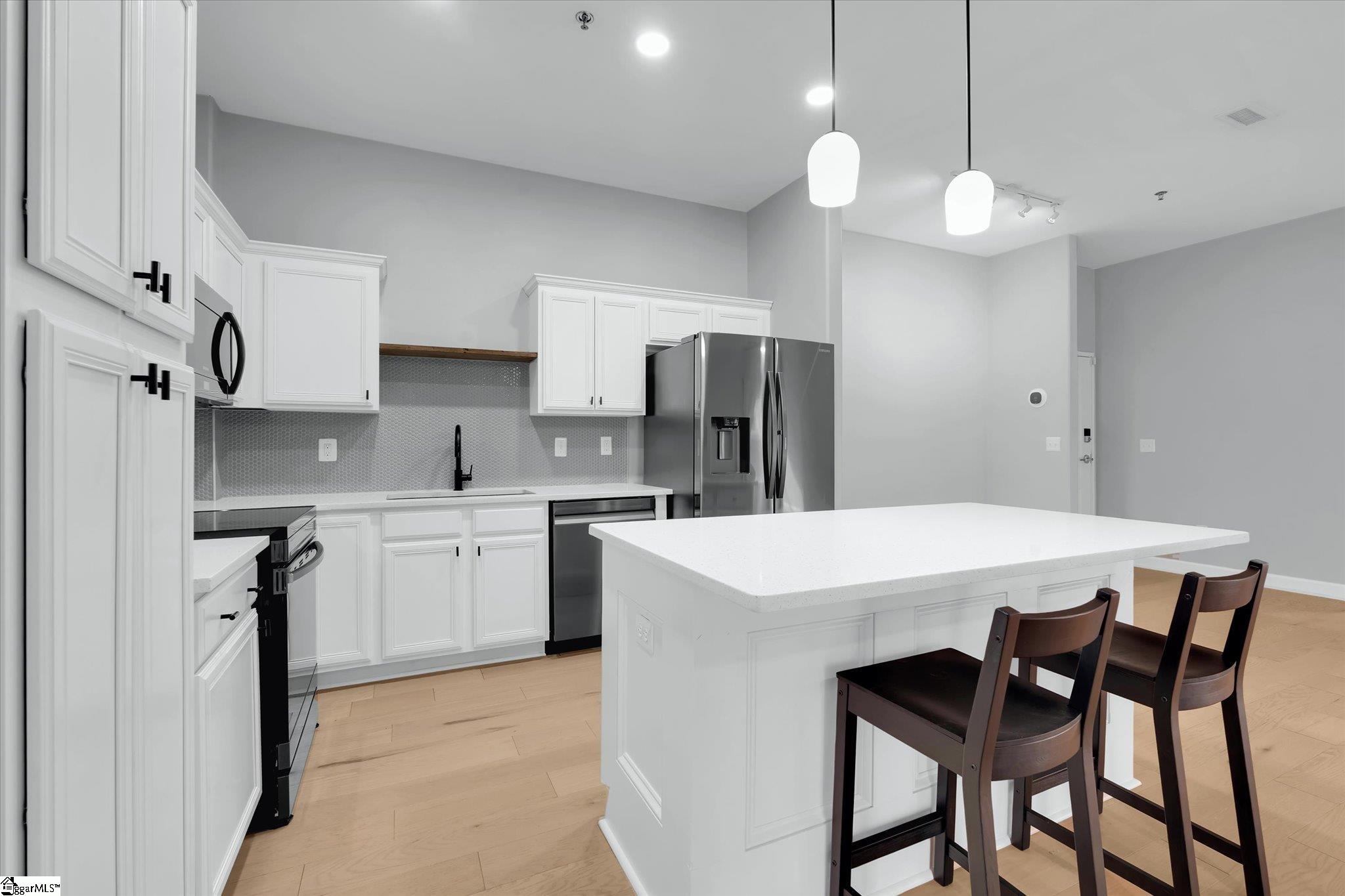 1001 South Church Street, Unit 109 Greenville, SC 29601 - Photo 17 of 35