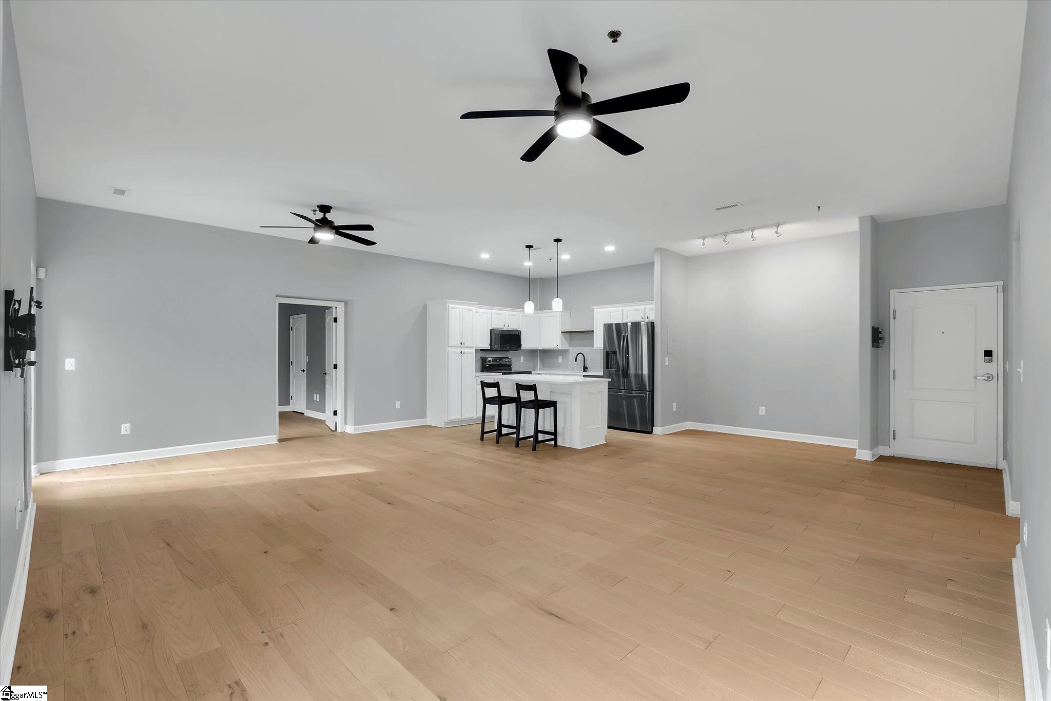 1001 South Church Street, Unit 109 Greenville, SC 29601 - Photo 4 of 35