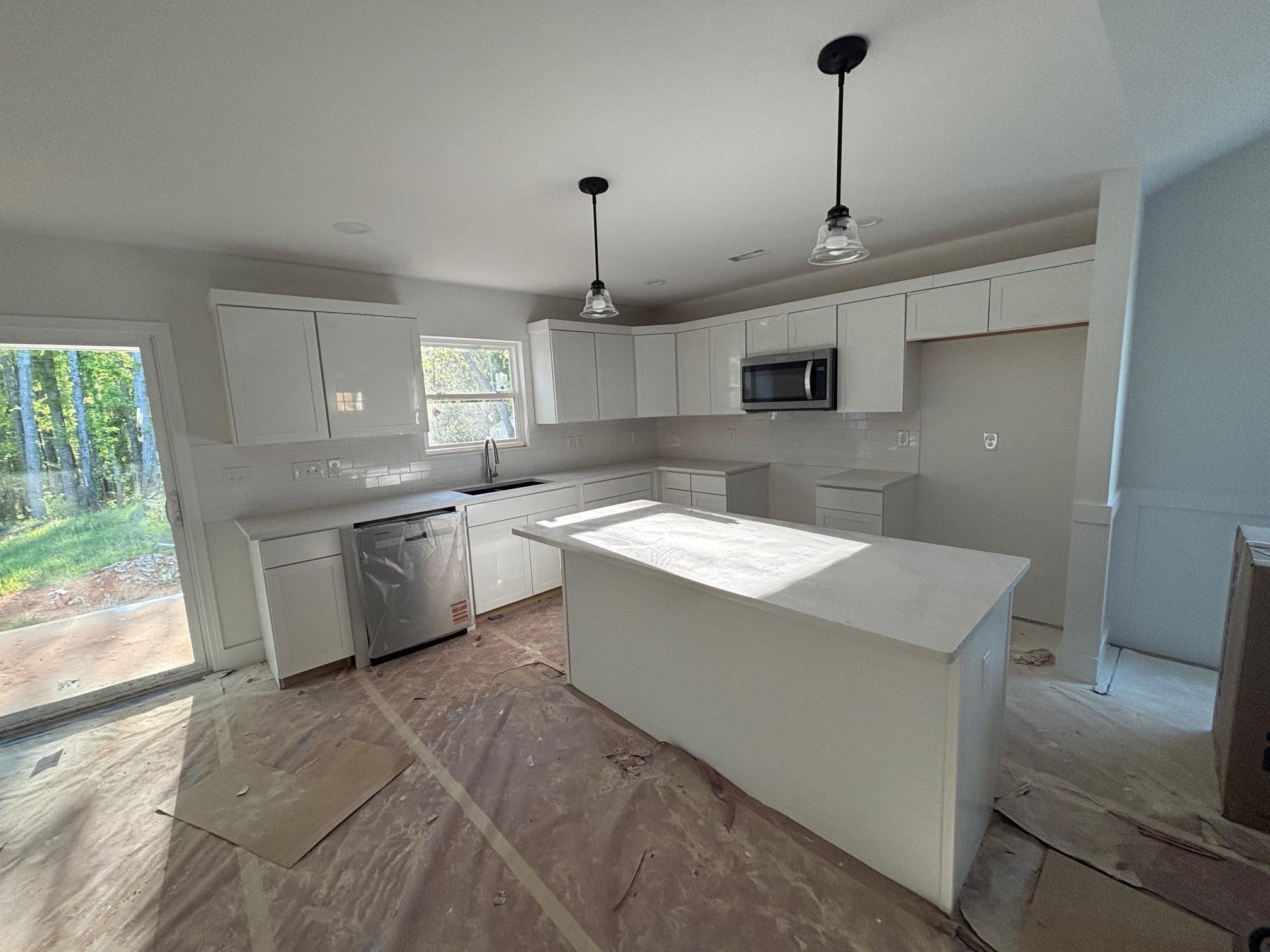 256 Lexington Street Chesnee, SC 29323 - Photo 3 of 15