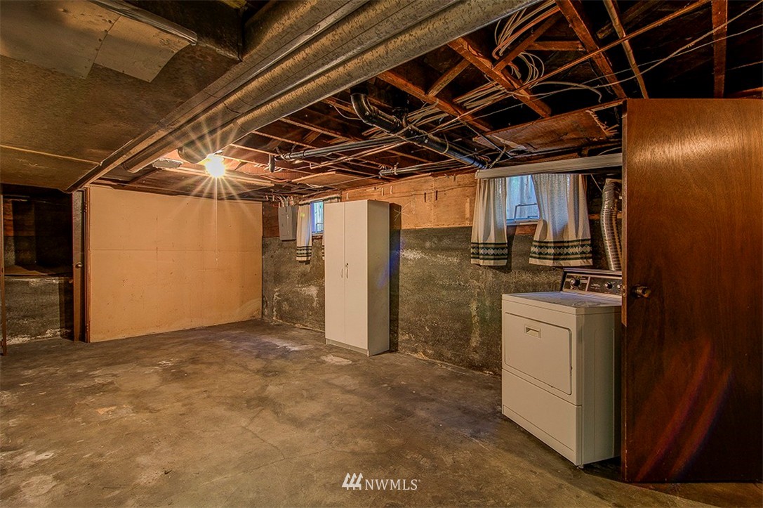 930 North 76th Street Seattle, WA 98103 - Photo 20 of 24