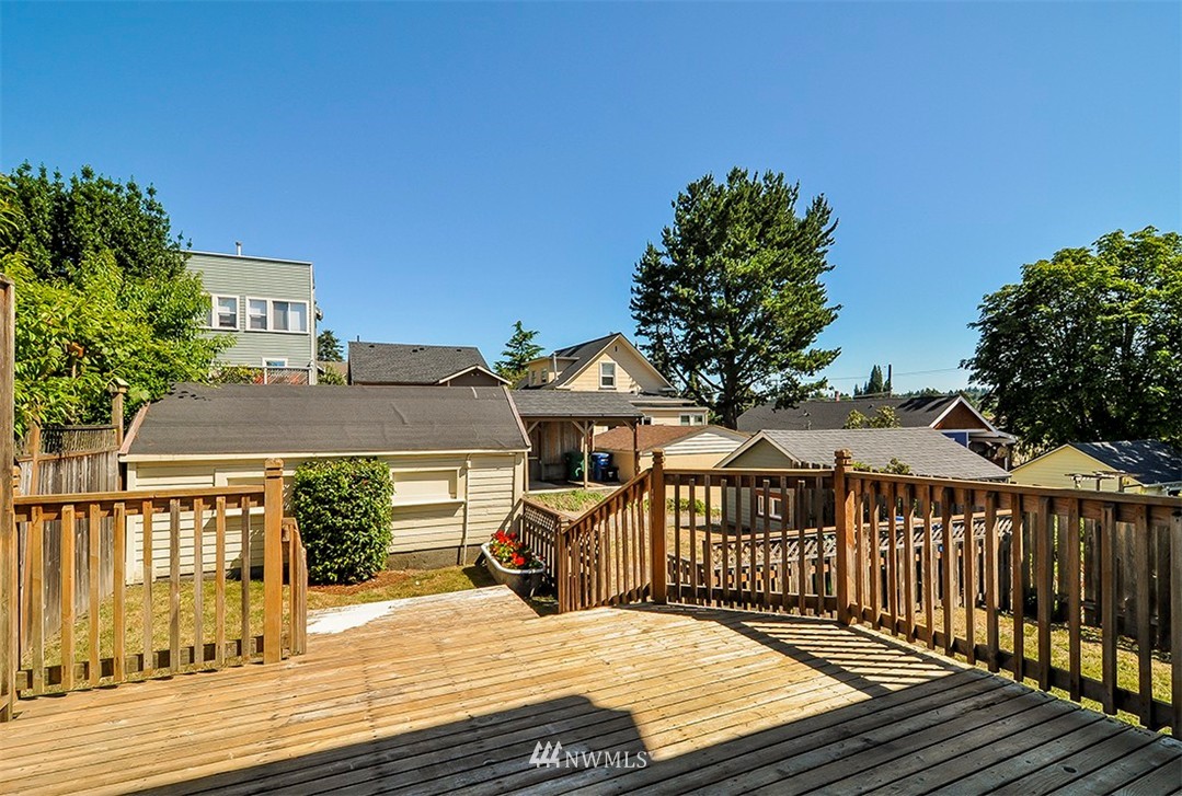 930 North 76th Street Seattle, WA 98103 - Photo 22 of 24