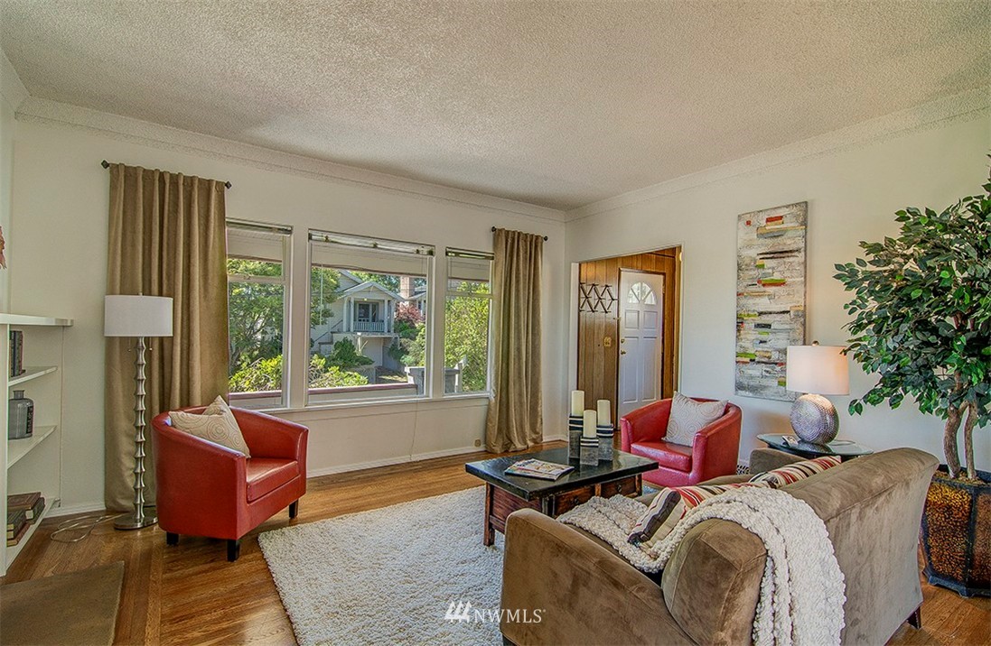 930 North 76th Street Seattle, WA 98103 - Photo 6 of 24
