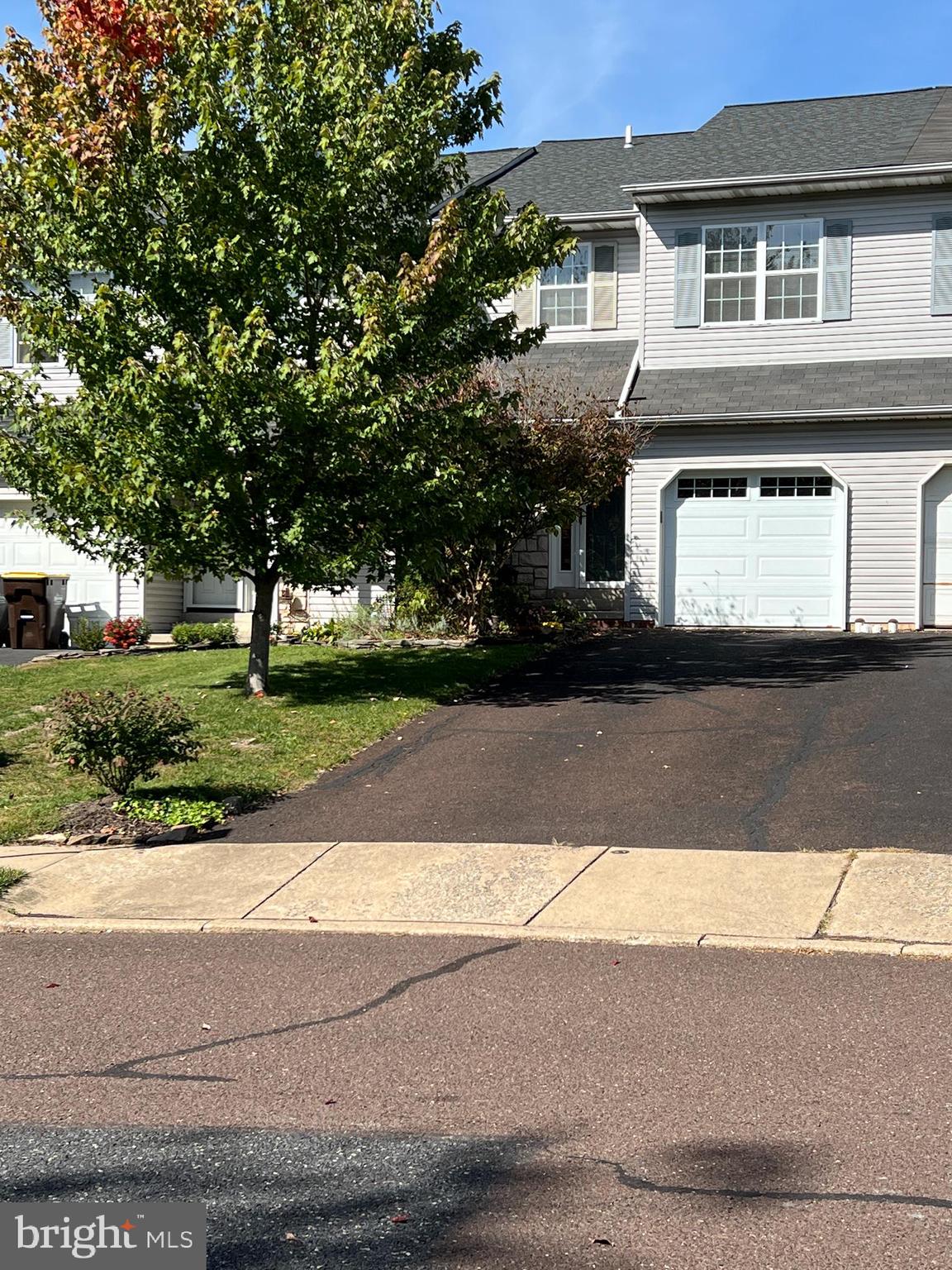 8 Deer Run Road Perkasie, PA 18944 - Photo 2 of 41 Gallery Image 2