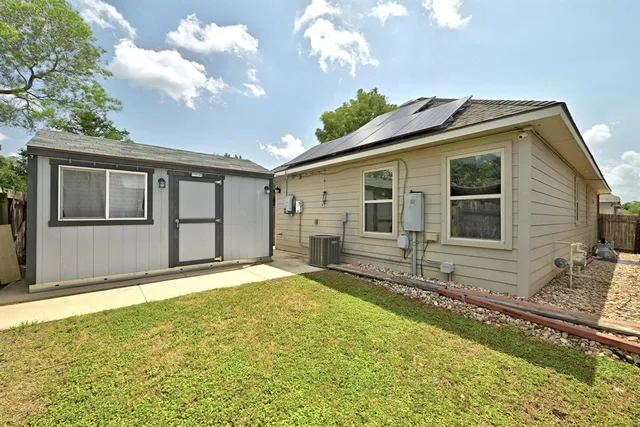 $1,650 | 4530 Kind Way, Austin, TX 78725