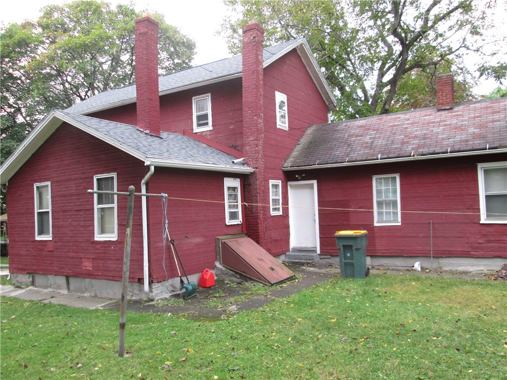 60-62 Scrantom Street Rochester, NY 14605 - Photo 4 of 4