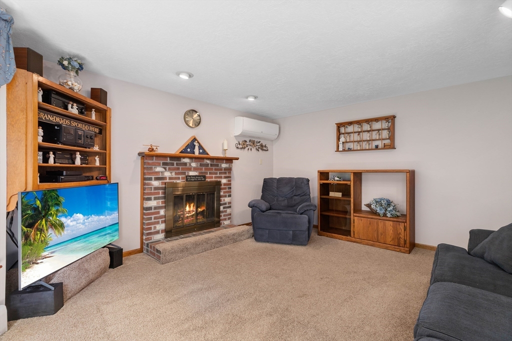 10 Barnstable Road Norfolk, MA 02056 - Photo 3 of 36