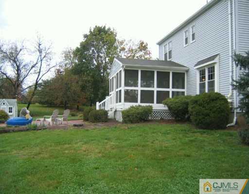 94 Barley Sheaf Road Flemington, NJ 08822 - Photo 2 of 6 Gallery Image 2