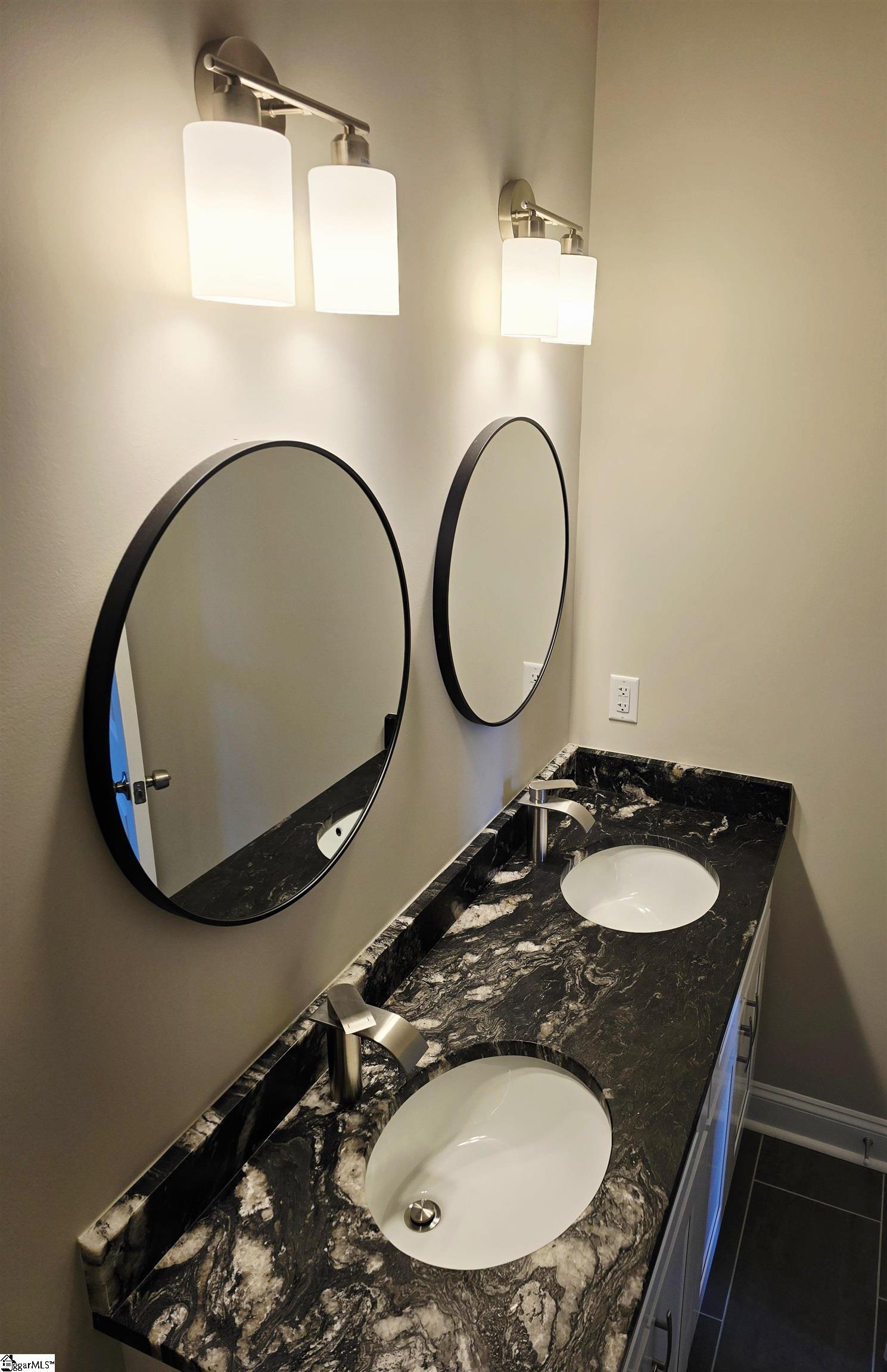 311 Tribble Street Seneca, SC 29678 - Photo 11 of 17