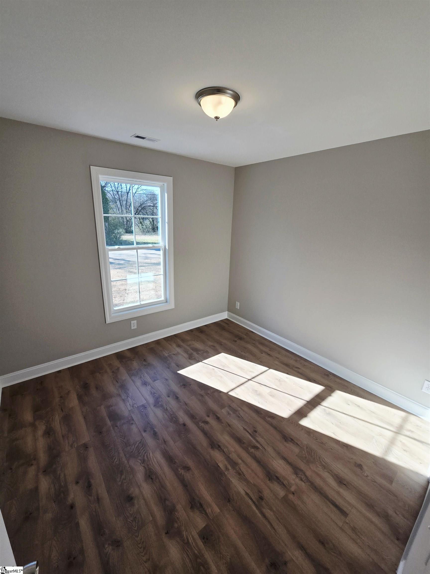 311 Tribble Street Seneca, SC 29678 - Photo 14 of 17