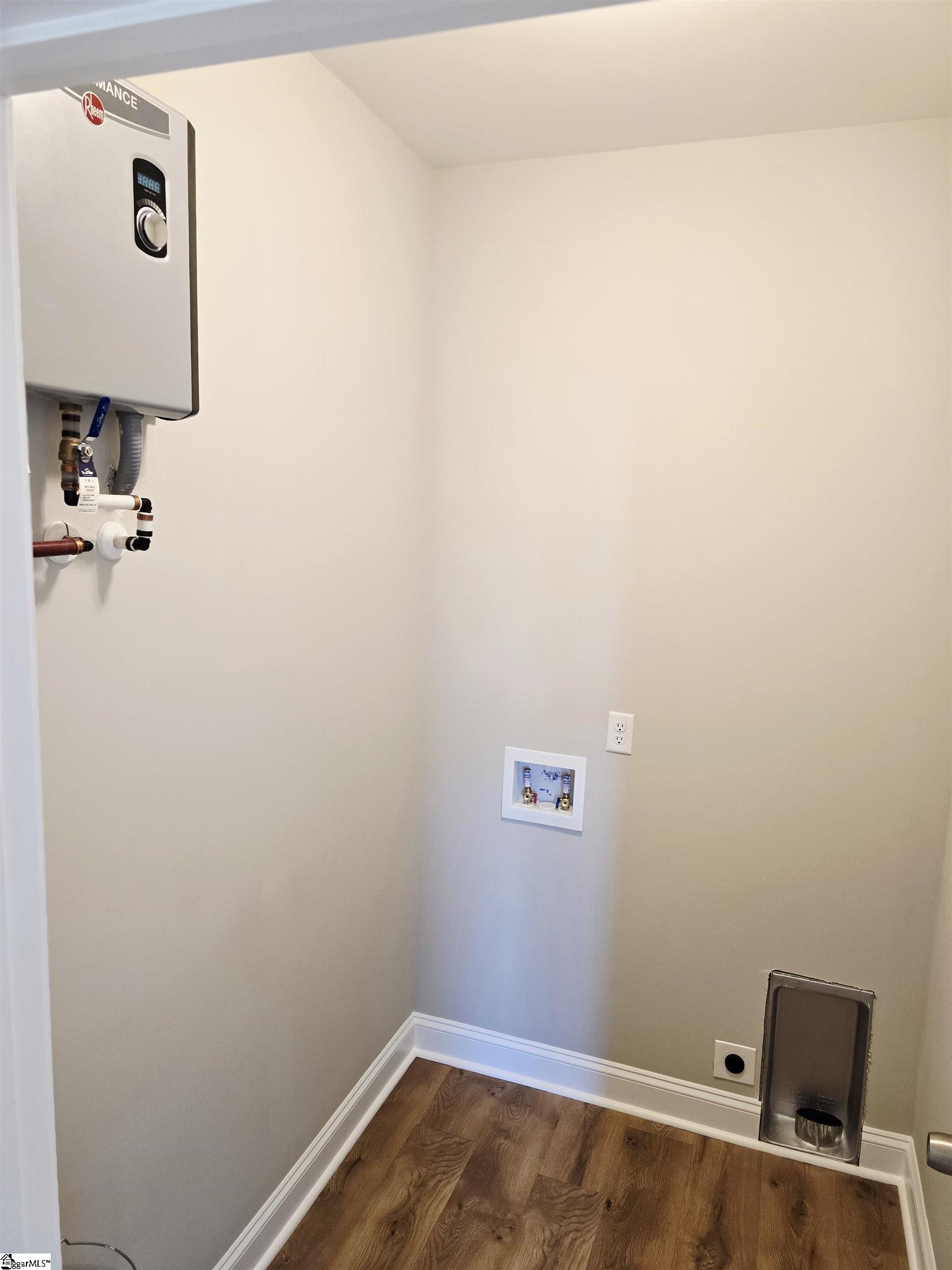 311 Tribble Street Seneca, SC 29678 - Photo 9 of 17