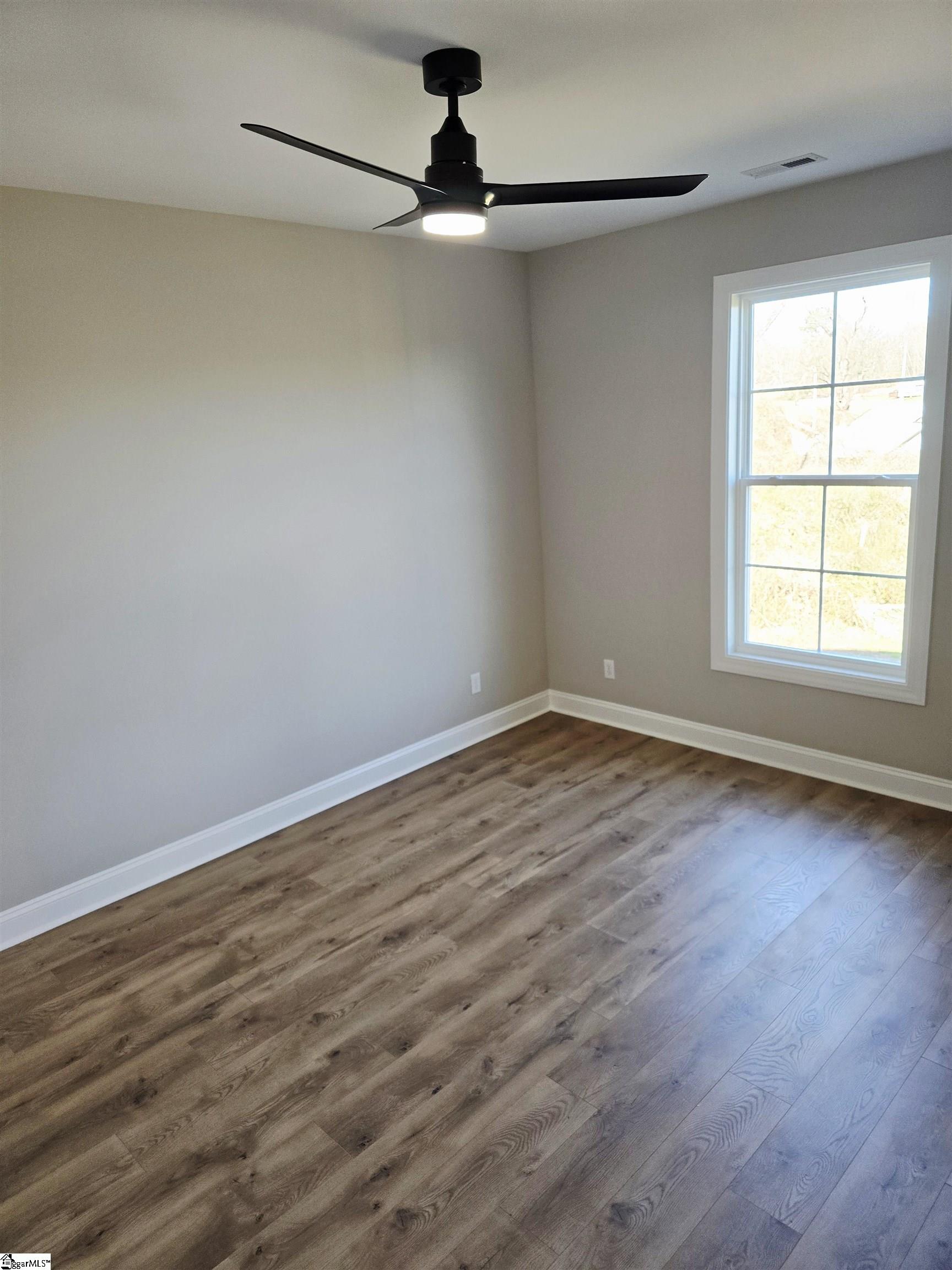 311 Tribble Street Seneca, SC 29678 - Photo 10 of 17