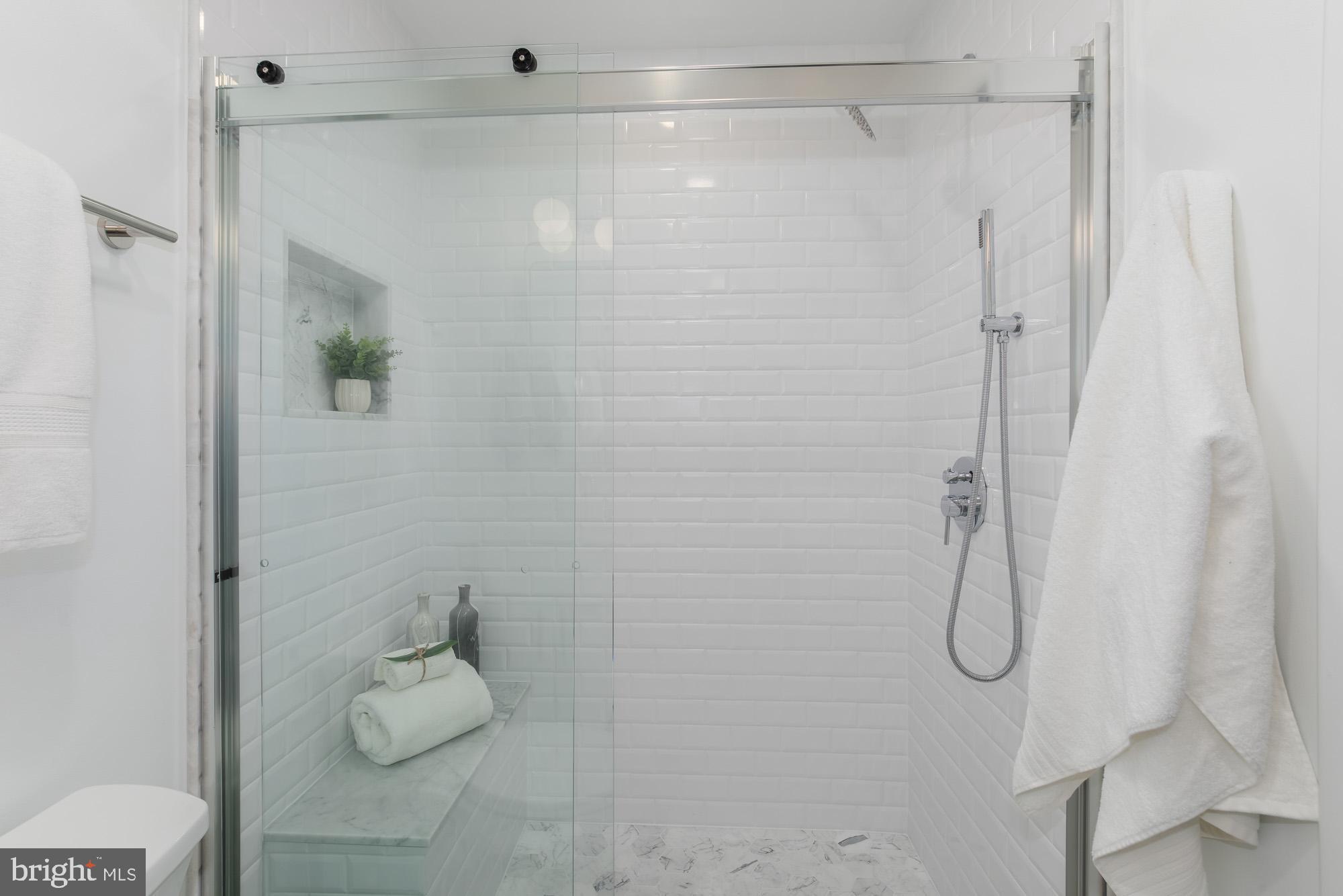 6337 Lenox Road Bethesda, MD 20817 - Photo 26 of 54