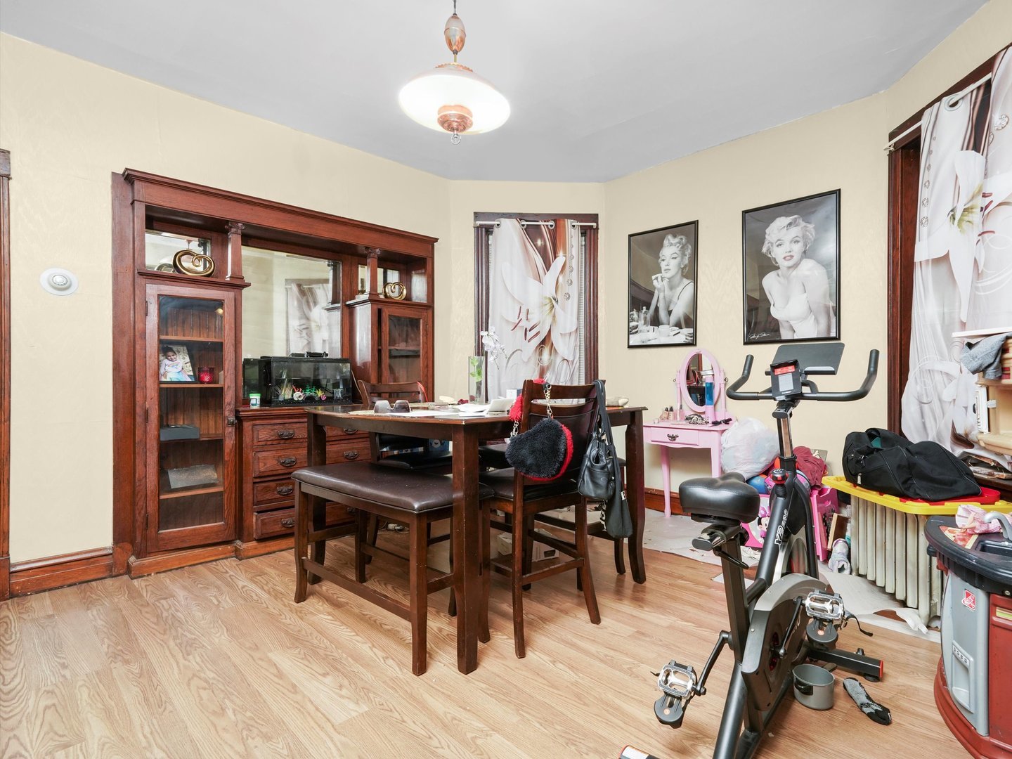 2131 North Springfield Avenue Chicago, IL 60647 - Photo 8 of 30 a view of a livingroom and dining room