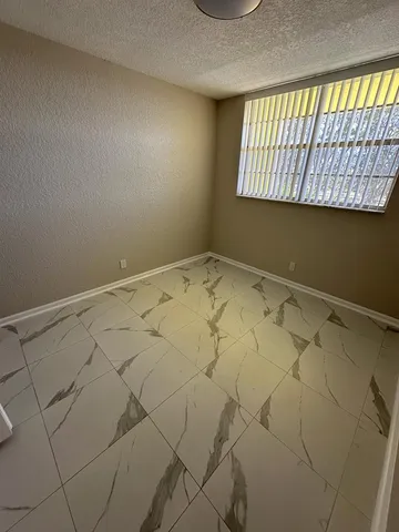 $2,000 | 9949 Sandalfoot Boulevard, Unit 536, Boca Raton, FL 33428