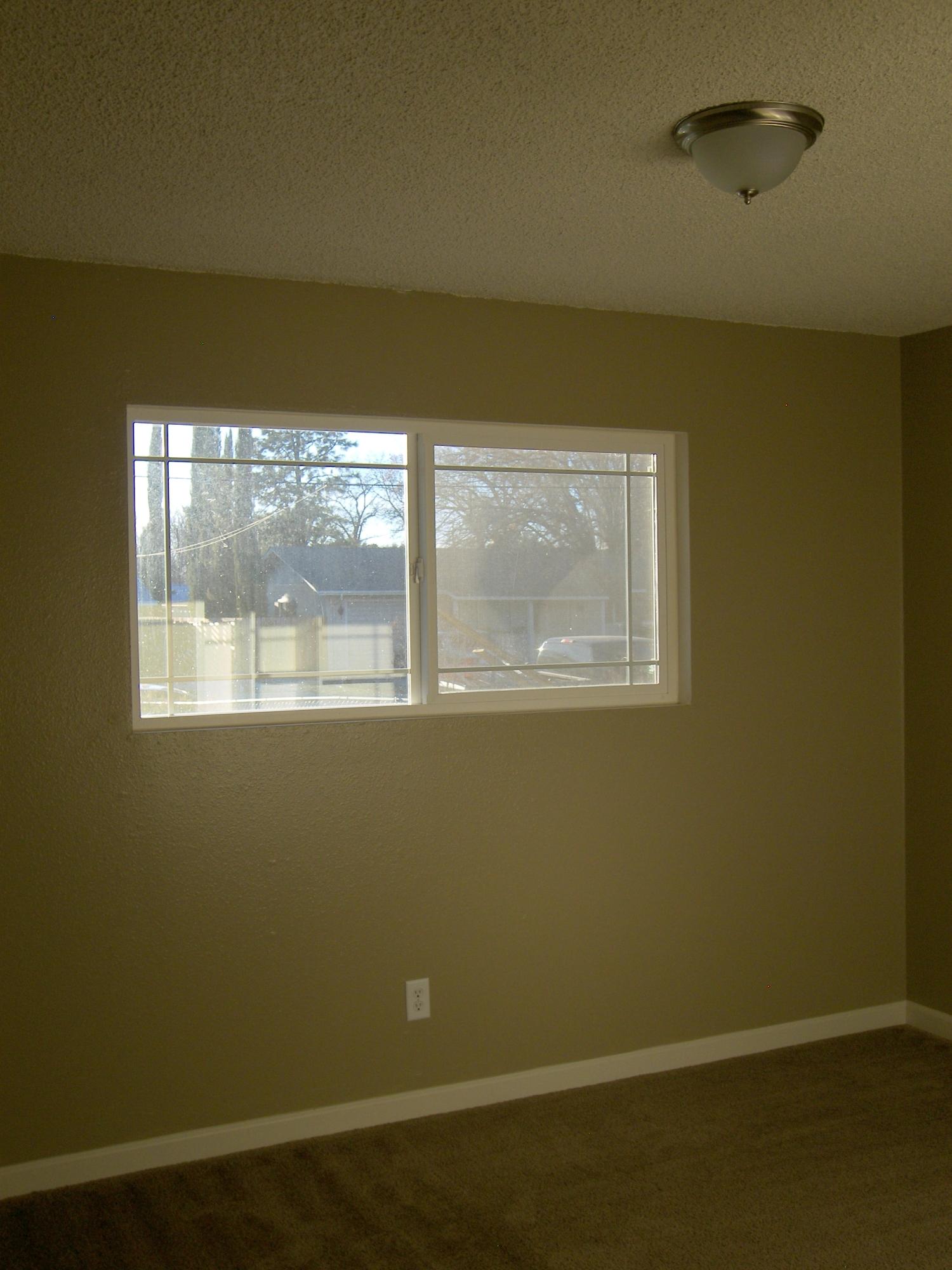 6921 Weeks Road Redding, CA 96002 - Photo 8 of 33 Bed Room (B)