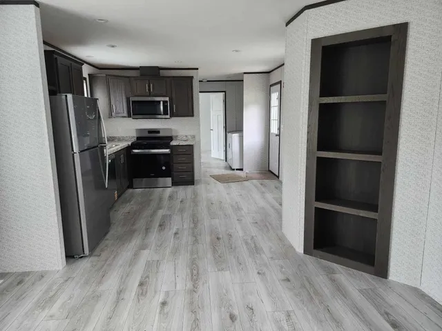 $96,906 | 41 Audrey Lane, Bennington, VT 05201