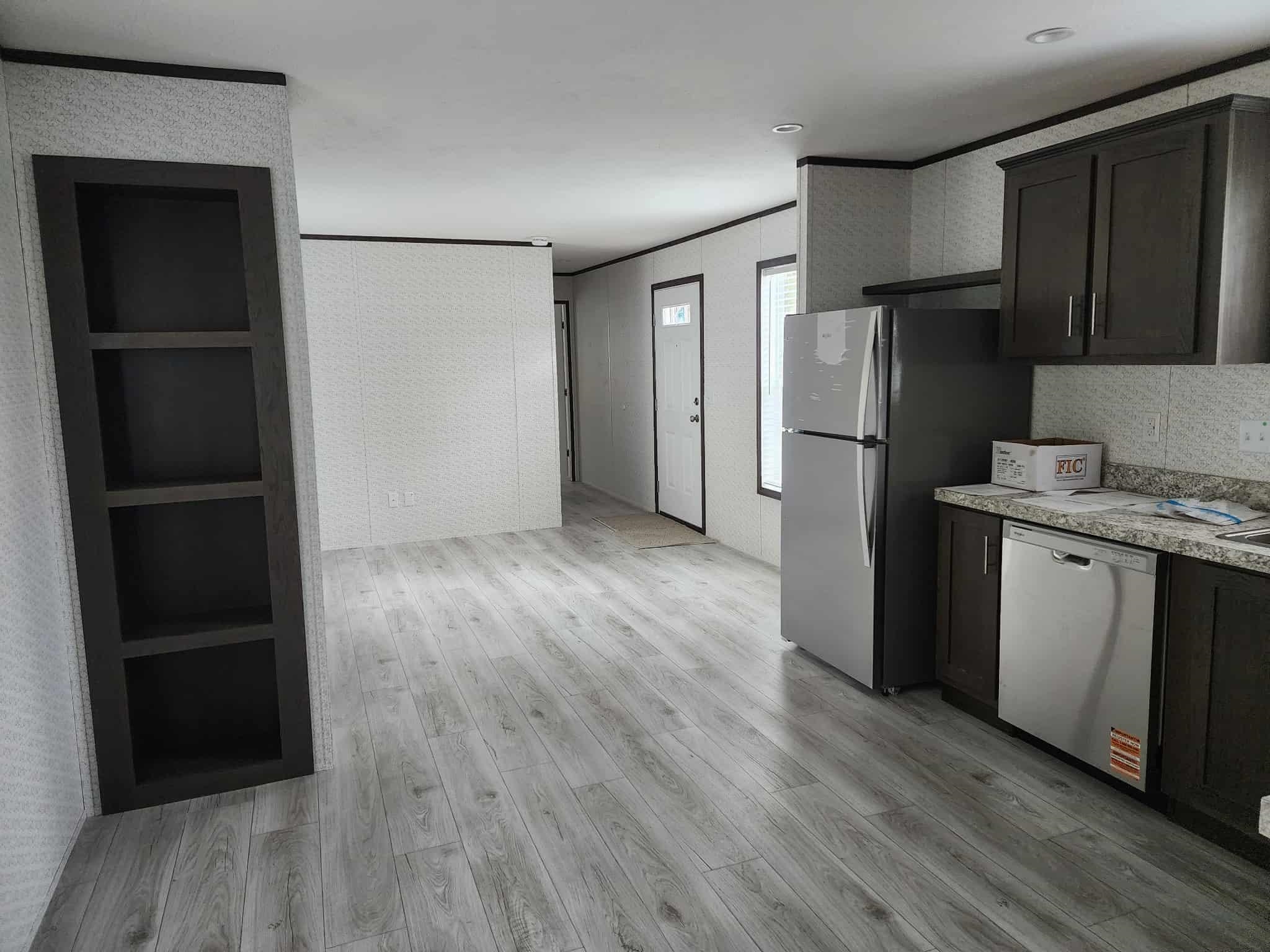 41 Audrey Lane Bennington, VT 05201 - Photo 7 of 16