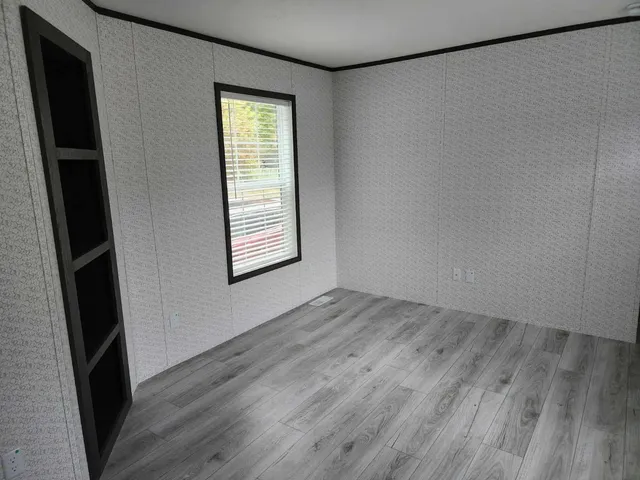 $96,906 | 41 Audrey Lane, Bennington, VT 05201