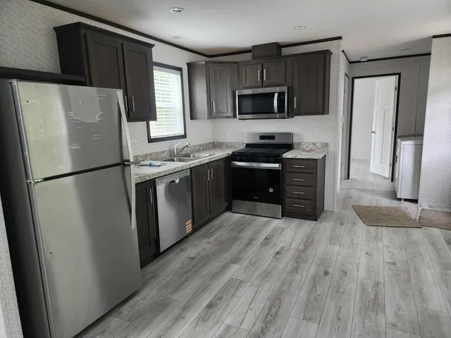 $96,906 | 41 Audrey Lane, Bennington, VT 05201