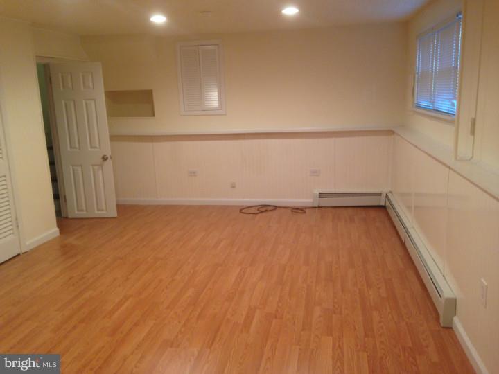 46 Kirkwood Road Gibbsboro, NJ 08026 - Photo 8 of 14 Family Room