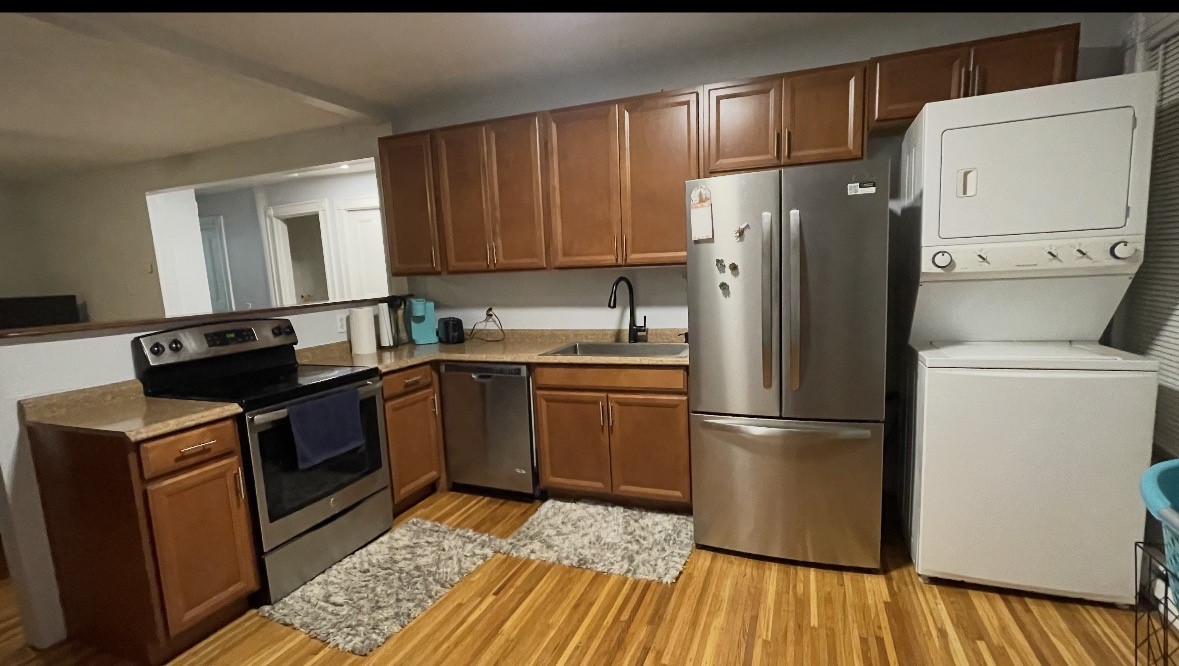 21.5 Thayer Street Rochester, NY 14607 - Photo 3 of 9