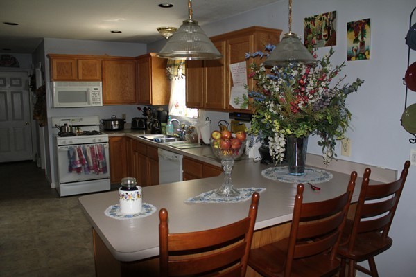 60 Miller Road Southwick, MA 01077 - Photo 4 of 15 Gallery Image 4