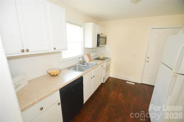 $1,350 | 1424 Kennon Street, Charlotte, NC 28205