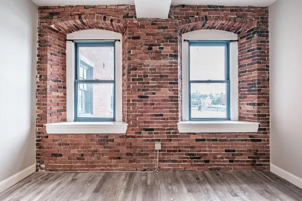$349,900 | 1 Saco Island Terrace, Unit 101, Saco, ME 04072