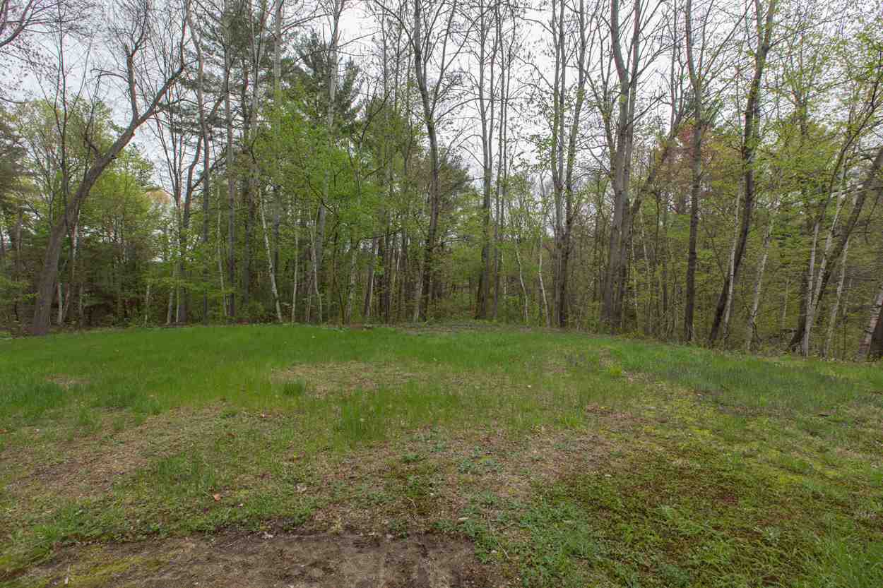 2 R Blackberry Road Derry, NH 03038 - Photo 32 of 34
