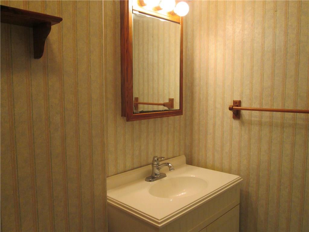 652 Patterson Road Bethel Park, PA 15102 - Photo 11 of 23 Gallery Image 11