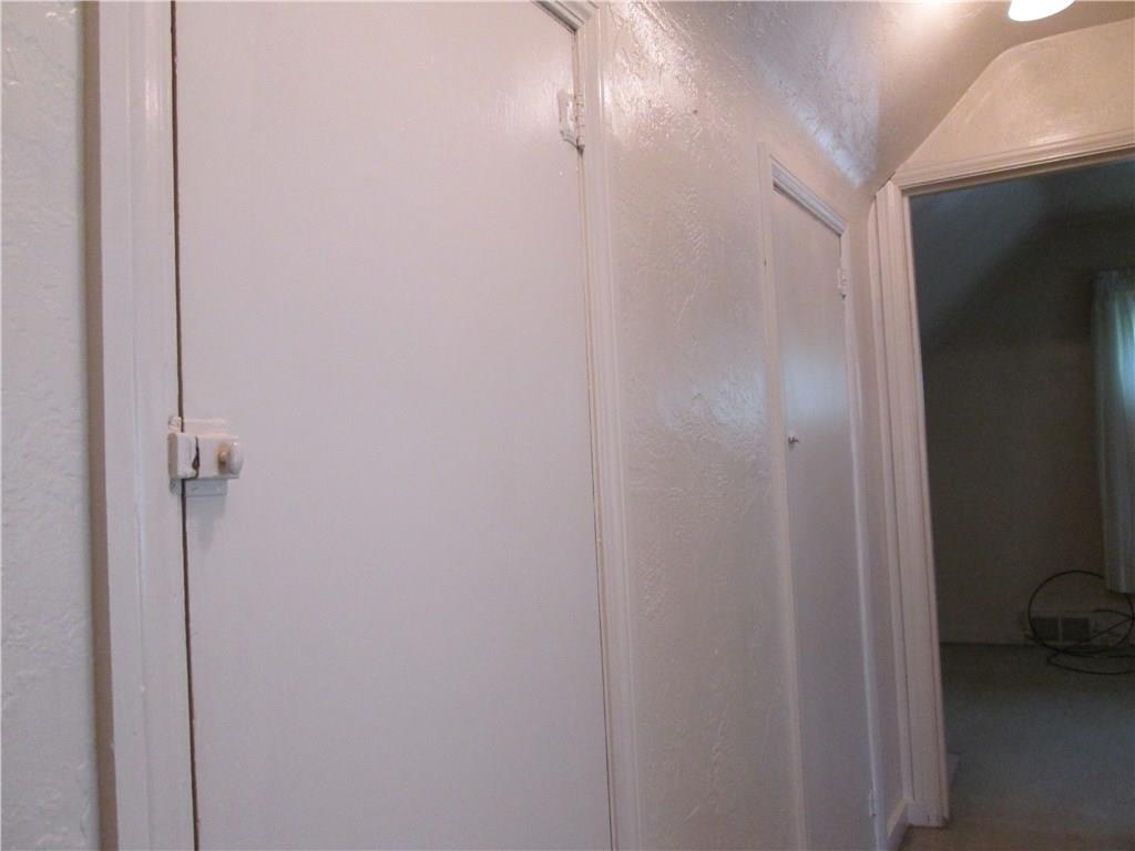652 Patterson Road Bethel Park, PA 15102 - Photo 17 of 23 Gallery Image 17