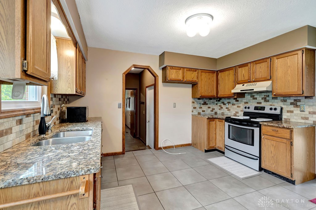 7349 Vinnedge Road Hamilton, OH 45011 - Photo 13 of 44 Gallery Image 13