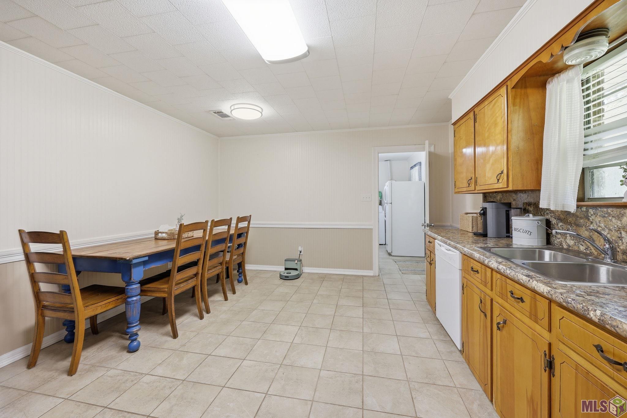 31735 North Doyle Road Holden, LA 70744 - Photo 9 of 25
