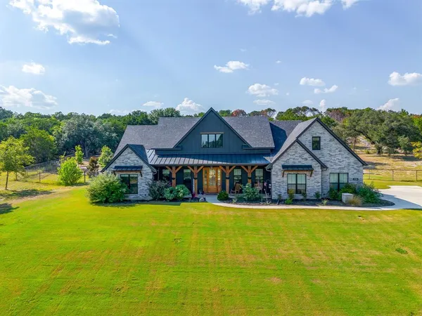 $939,000 | 1146 Eagles Blf Drive, Weatherford, TX 76087