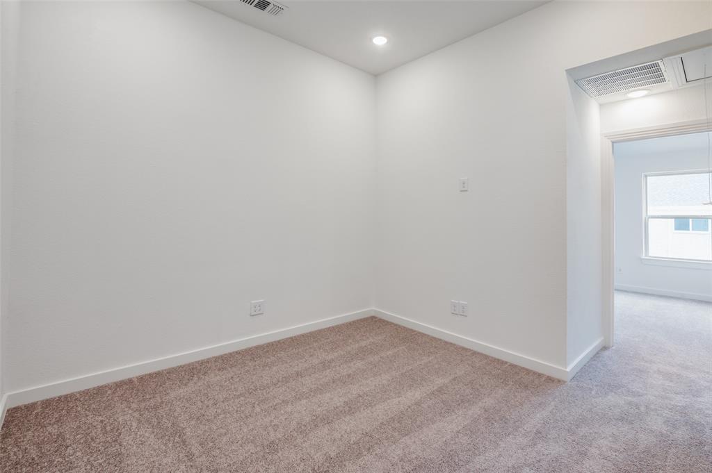 3707 Queen Road Sherman, TX 75090 - Photo 9 of 13