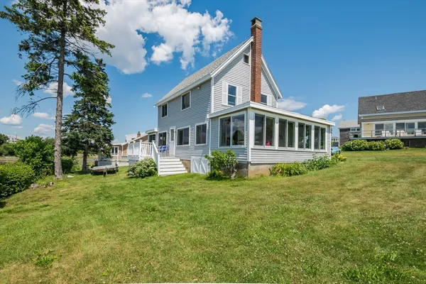 $995,000 | 33 Bay Road, Unit 33, Ipswich, MA 01938
