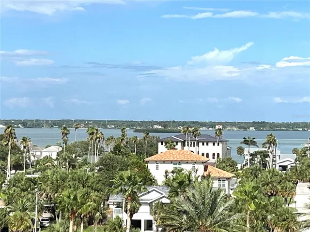 $299,000 | 880 Mandalay Avenue, Unit C512, Clearwater Beach, FL 33767