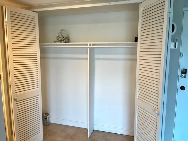 $299,000 | 880 Mandalay Avenue, Unit C512, Clearwater Beach, FL 33767