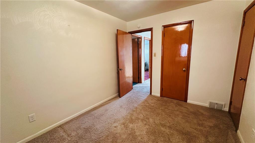 133 Old Pike Road Freeport, PA 16229 - Photo 17 of 30 Bedroom #1.