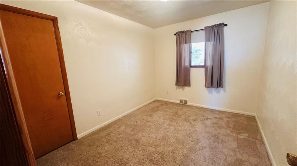 133 Old Pike Road Freeport, PA 16229 - Photo 18 of 30 Bedroom #1