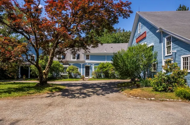 $3,450,000 | 10 Reiling Pond Road, Lincoln, MA 01773