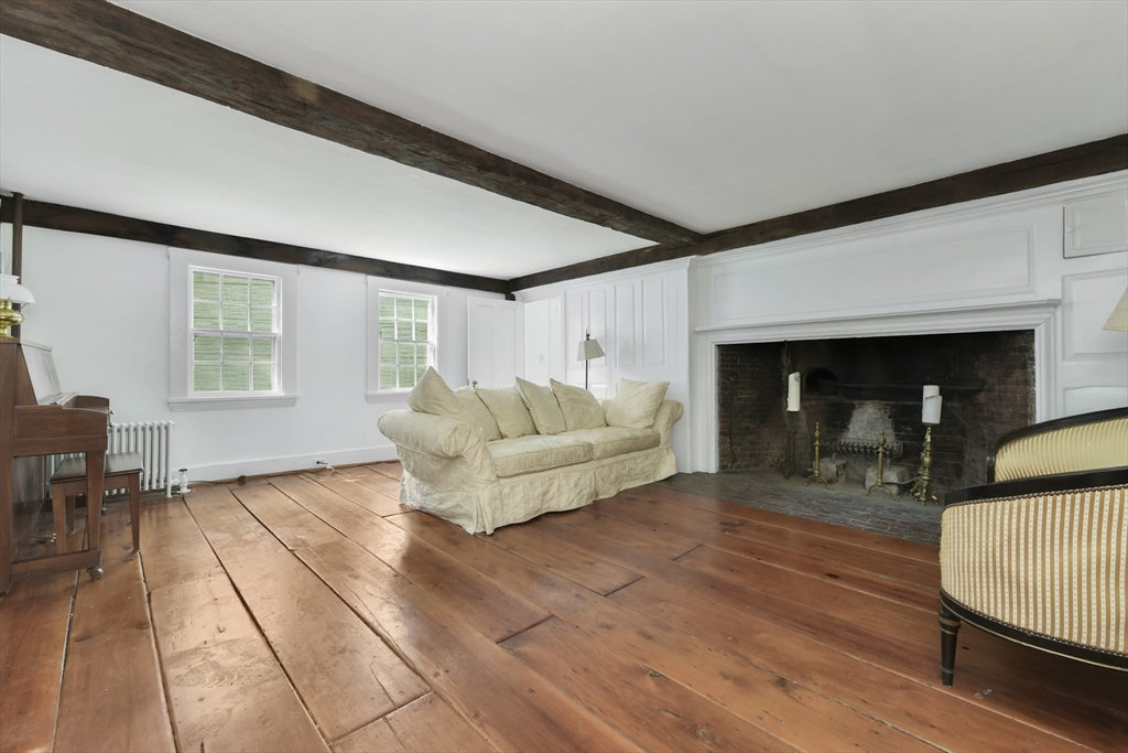 10 Reiling Pond Road Lincoln, MA 01773 - Photo 7 of 24