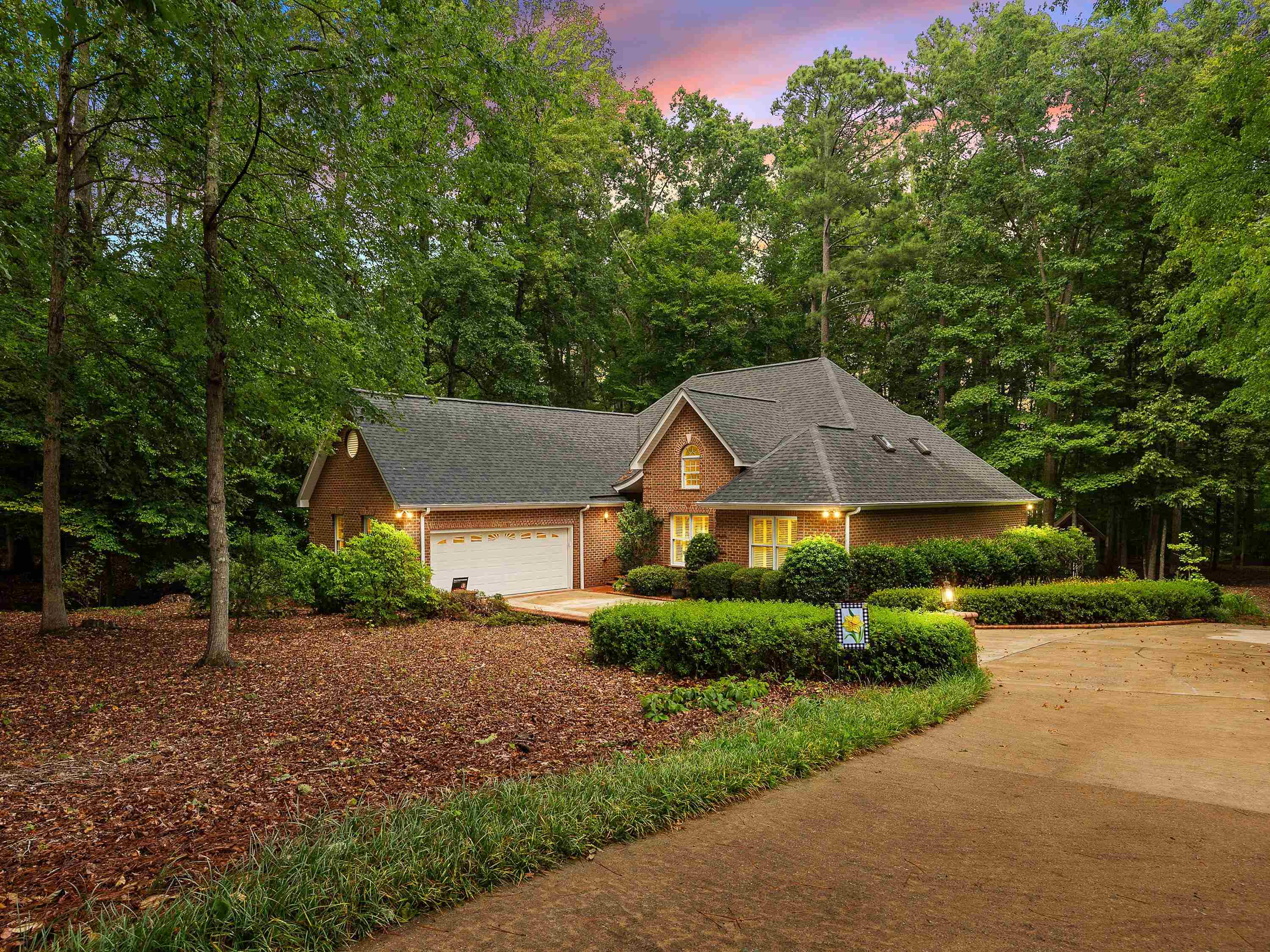 114 Wendover Road Greenwood, SC 29649 - Photo 1 of 36