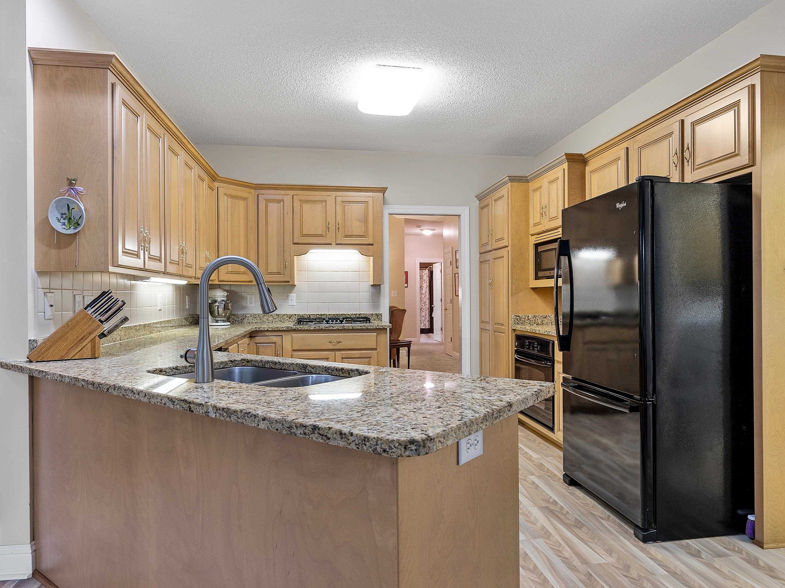 114 Wendover Road Greenwood, SC 29649 - Photo 8 of 36