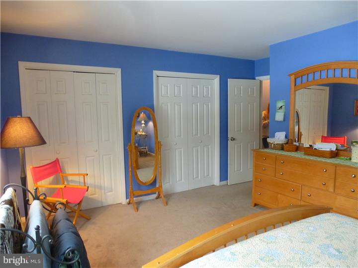 43 Federal City Road Ewing, NJ 08638 - Photo 12 of 25 Bedroom - Main