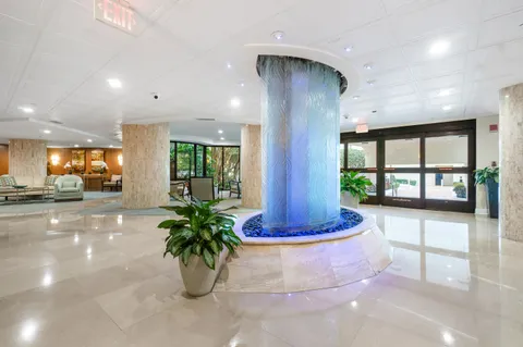 $1,199,000 | 3000 North Ocean Drive, Unit 25C, Singer Island, FL 33404